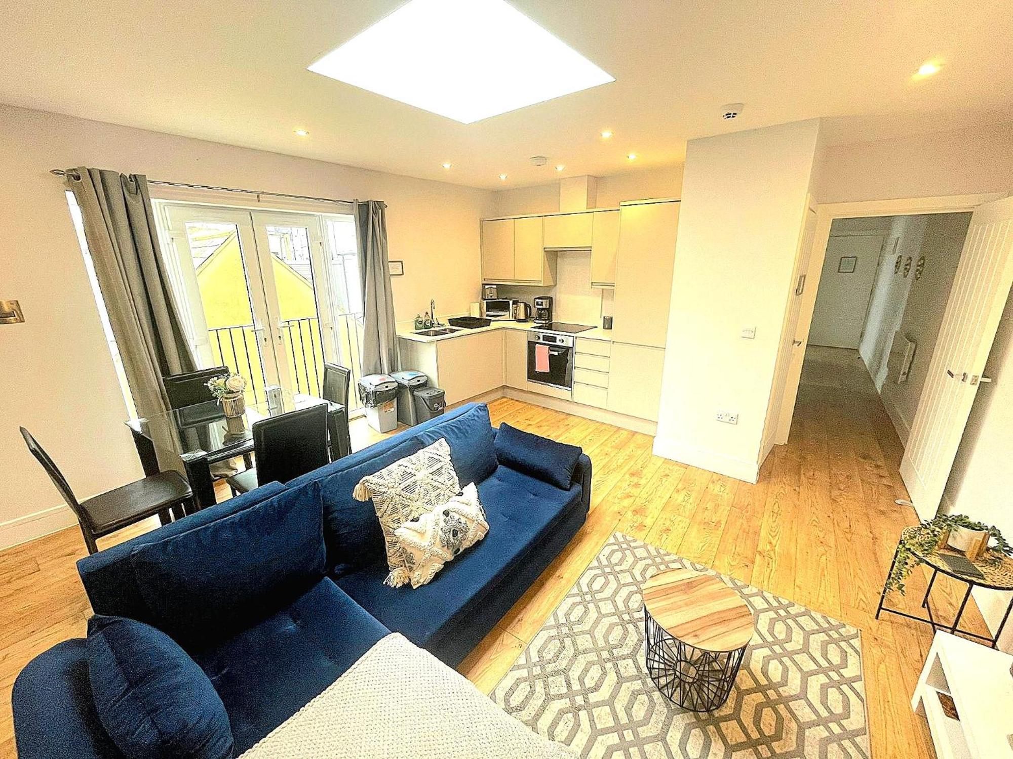 Brand New By The Marina - Sleeps 4 *